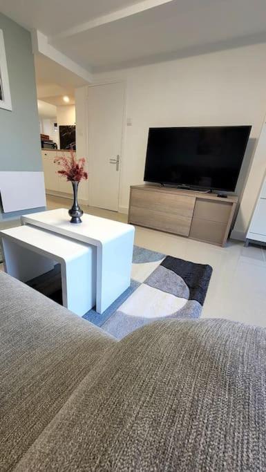 Appart 2 Chambres Avec Exterieur 瑟堡 外观 照片